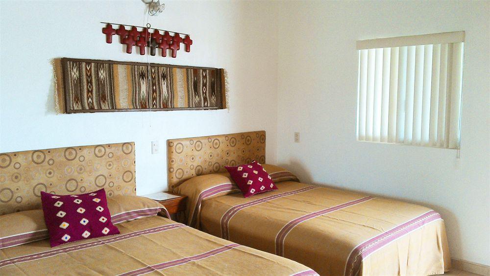 Lalora Hotel & Villas San Patricio Melaque Exteriör bild